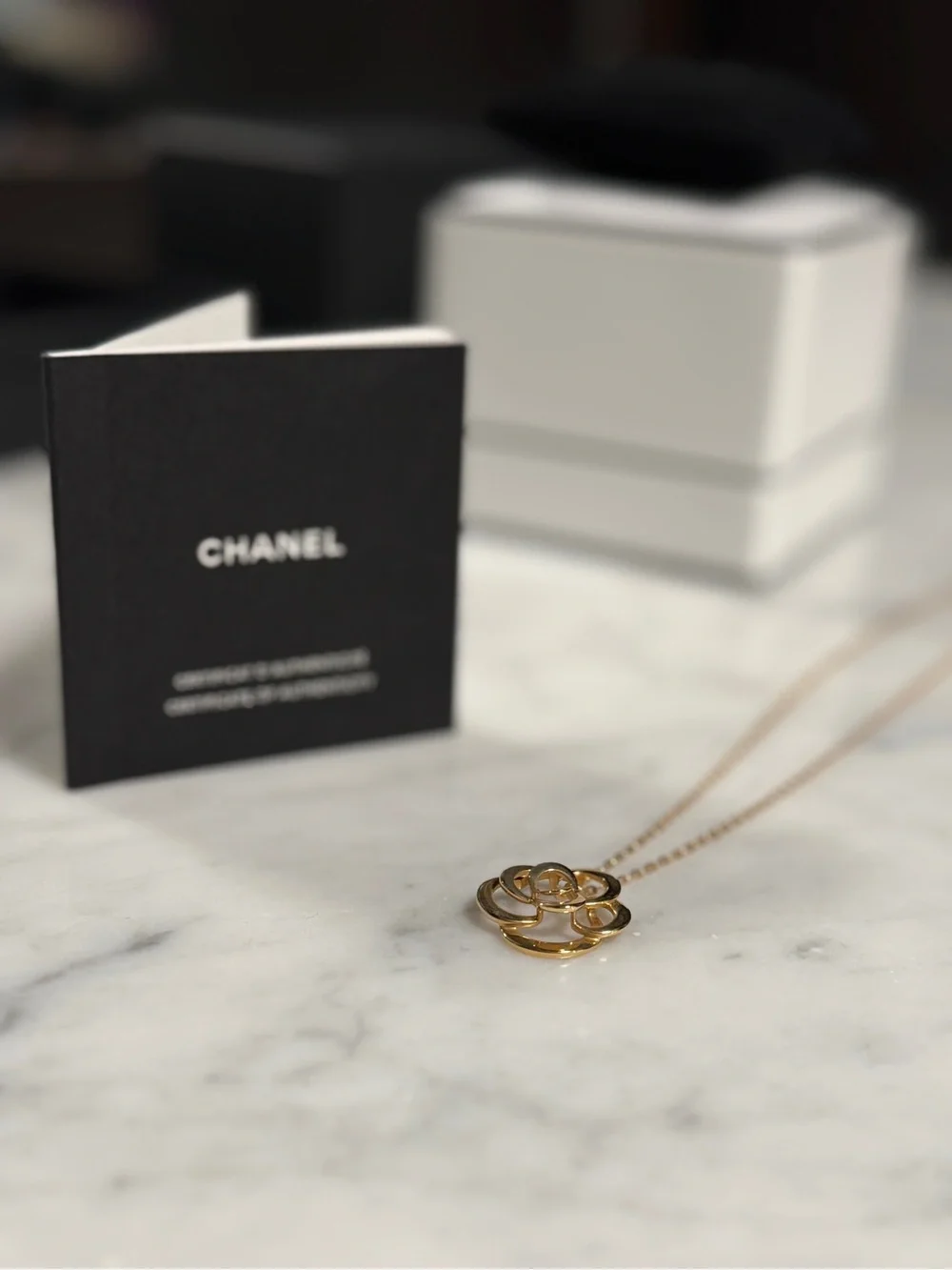 CHANEL pendant necklace